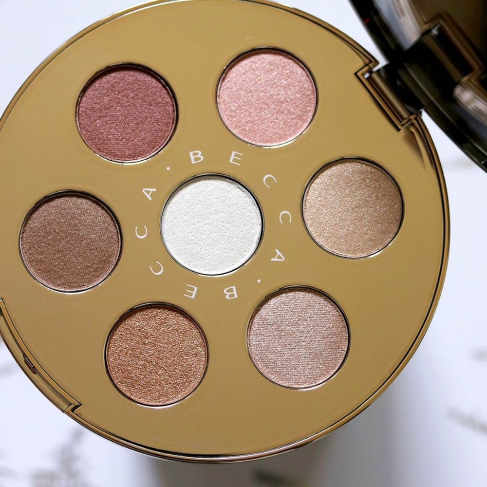 NWT Becca Cosmetics “Apres Ski” Eye Lights Eyeshadow Palette DISCONTINUED